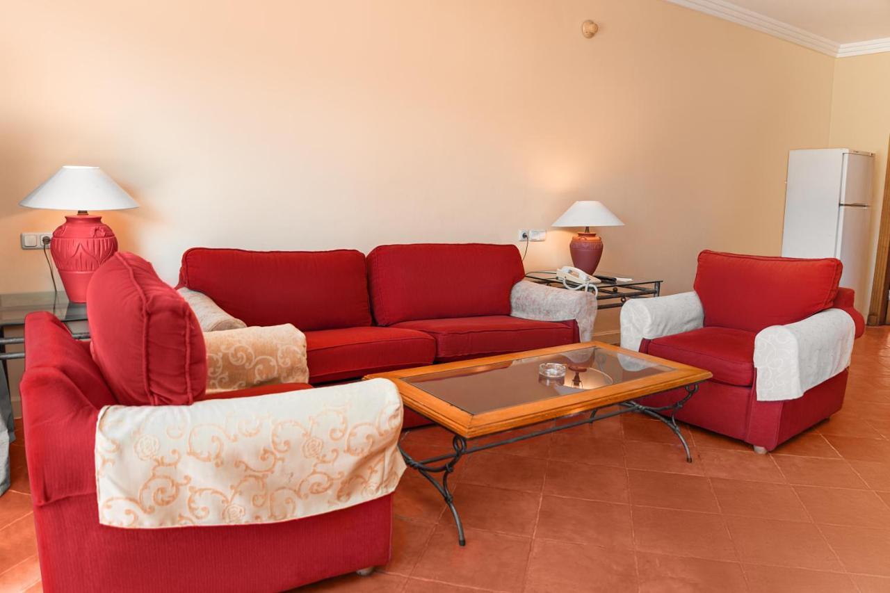 Sharm Dreams Vacation Club - Aqua Park Hotel Exterior photo A living room